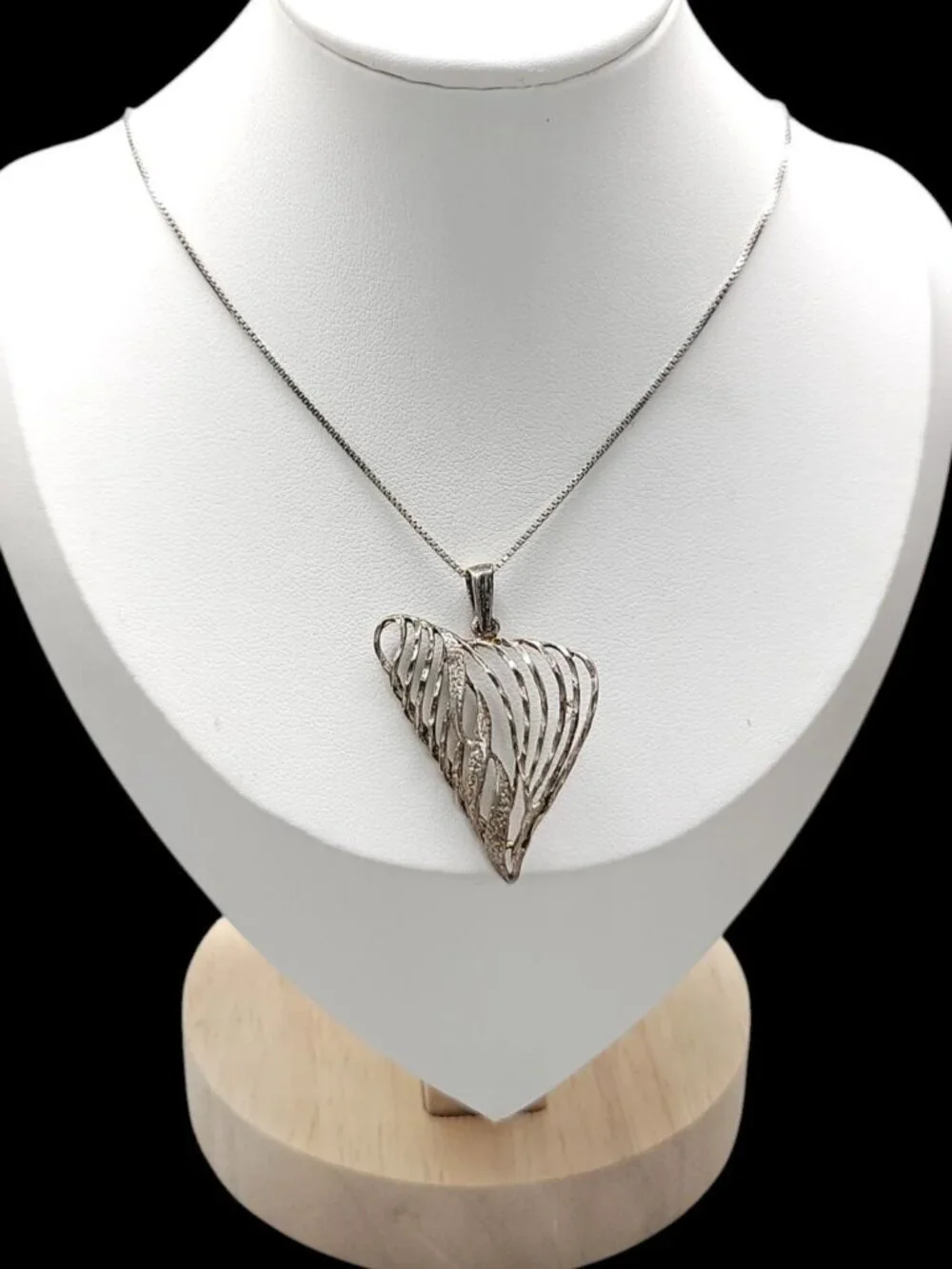 ACO Sterling Silver Heart Pendant Necklace  Open Metal Work Italy 925 Chain 20